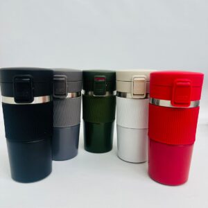 T040 - VASO TERMICO CON AGARRE DE GOMA 500ml